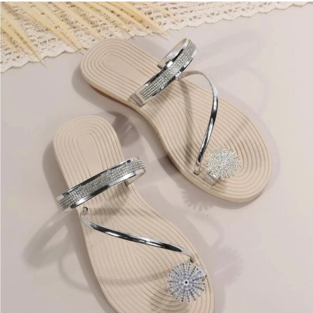 Beige and silver sandals. Size 36, or 5.5 Never worn!brand new!! - Picture 2 of 3